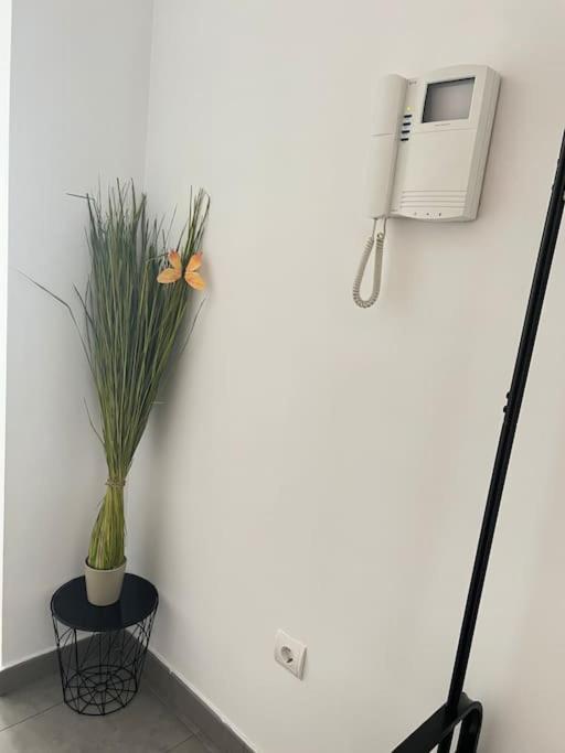 阿尔卡纳Piso Con Terraza A 5 Min Del Mar公寓 外观 照片